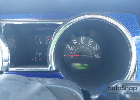 2007 Ford Mustang V6 Deluxe/V6 Premium z USA, uszkodzony, nr VIN 1ZVHT80NX75278239